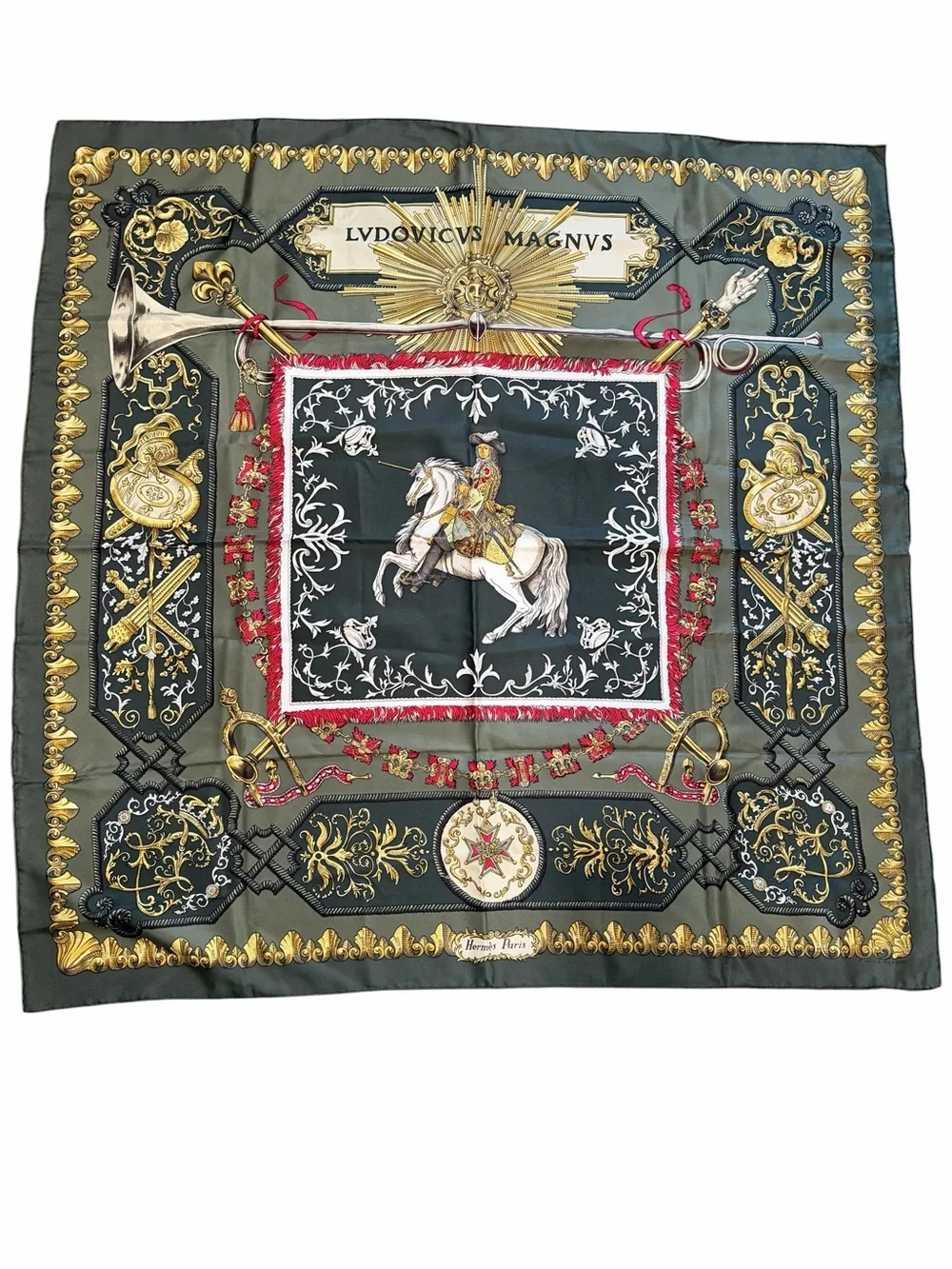 Hermes Ludovicus Magnus Scarf